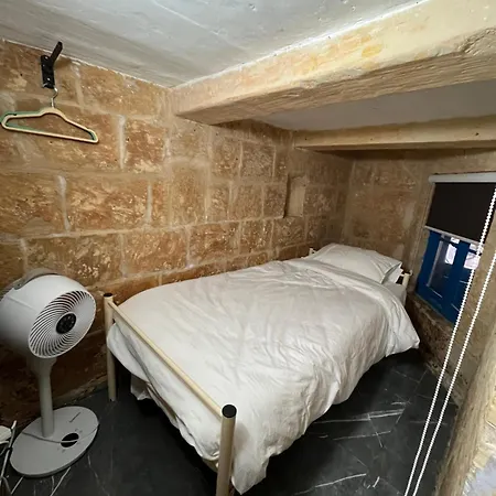 Nazzarena House - 瓦莱塔