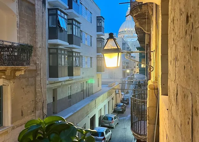 Nazzarena House - * Valeta